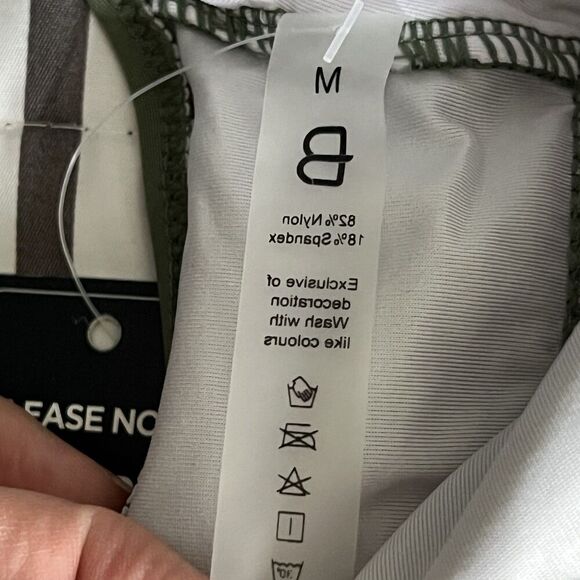 NWT Blooming Jelly V Neck High Waist Bikini Swimsuit Size Medium Sage Green - Picture 9 of 11